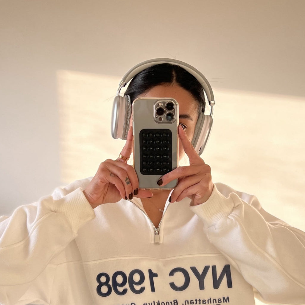 π΄ Sticksy - Phone Suction Holder